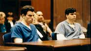 Os irmãos Menendez após o assassinato dos pais - Getty Images