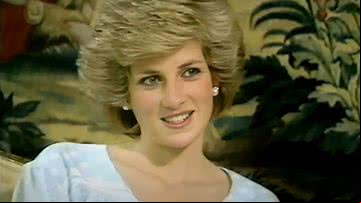 A princesa Diana durante entrevista - Reprodução/Vídeo